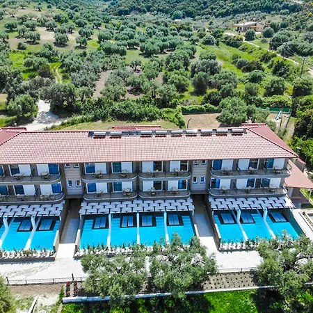 アパートホテル Royal And Chalkidiki