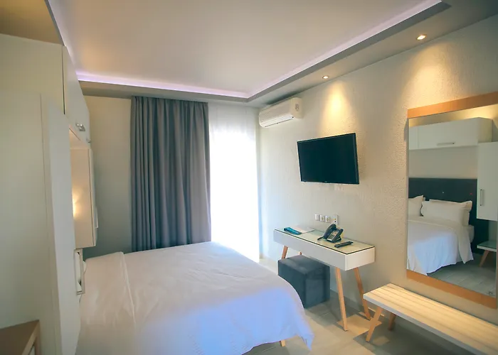 Aparthotel Royal And Chalkidiki