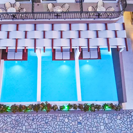 Royal And Apartahotel Calcídica