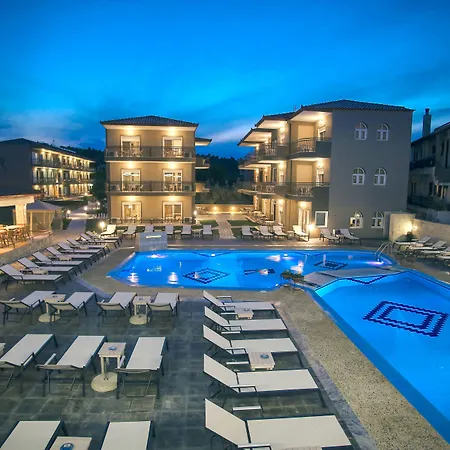 Royal And Aparthotel