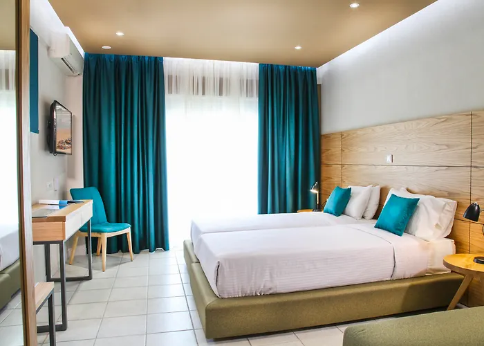 Royal And アパートホテル