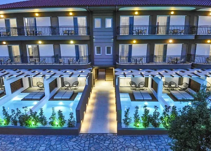 Royal And アパートホテル 4*