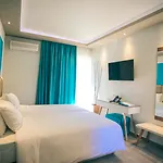 Apart-hotel Royal And Calcídica