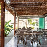 Apart-hotel Royal And