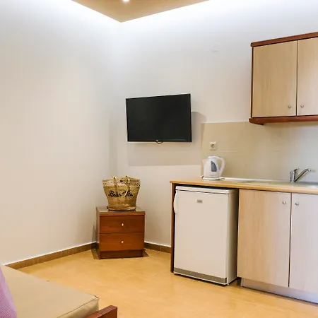 Aparthotel Royal And 4*