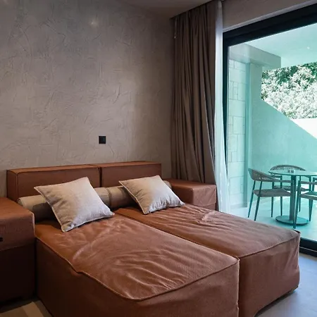 Hotel de apartamente Royal And
