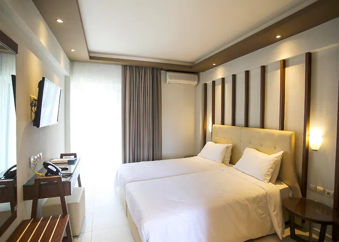 Aparthotel Royal And Chalkidiki