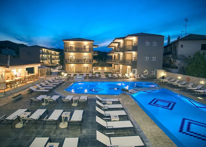 Royal And Aparthotel